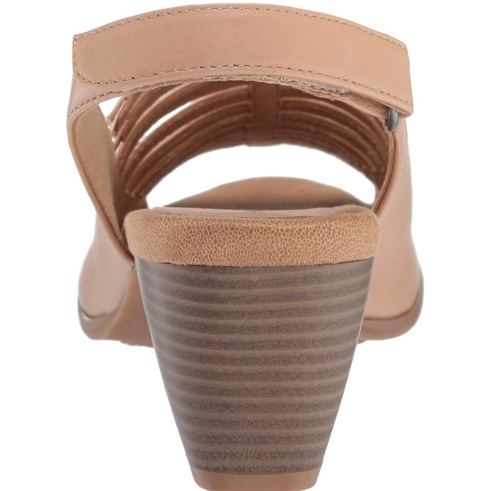 Trotters Minnie Sandal, Nude, 12 Wide NEW in box - Picture 5 of 7